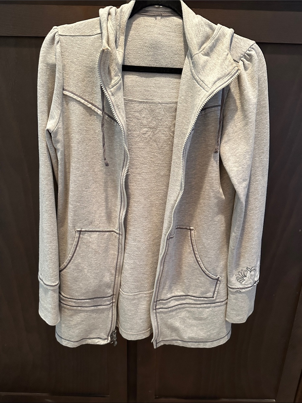 Sonoma Light Gray Zip-Up Hoodie sweatshirt